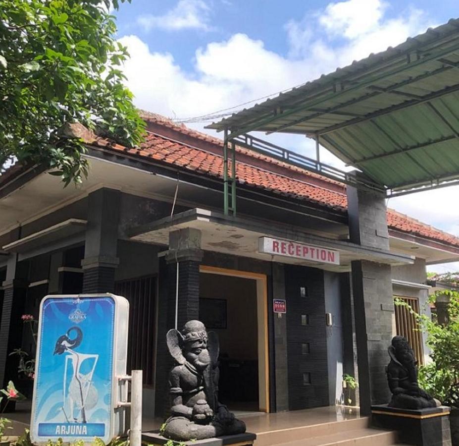 Grafika Hotel Dan Resto Gombong  Esterno foto